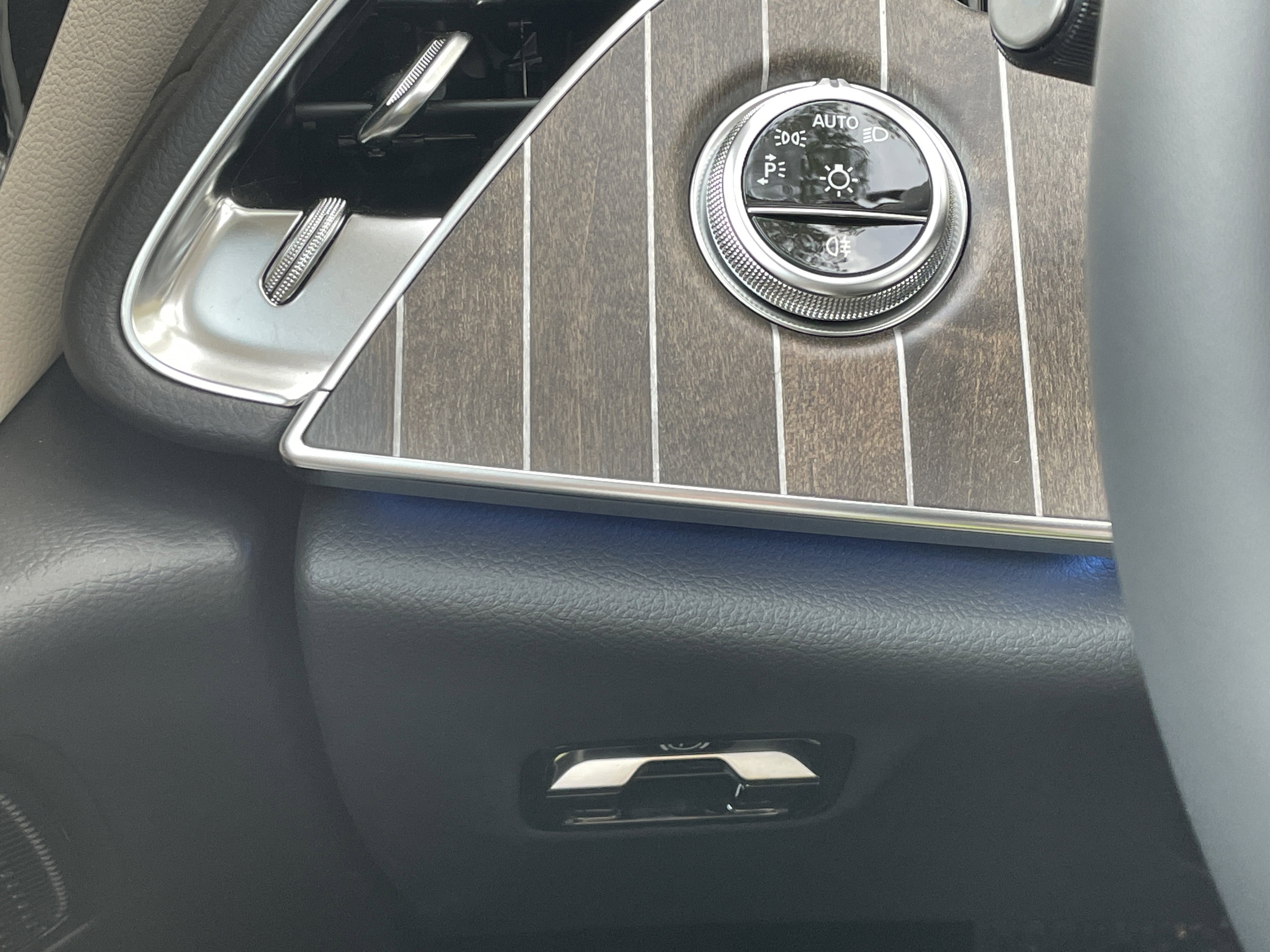 New 2026 Mercedes-Benz E 350 Sedan image 23
