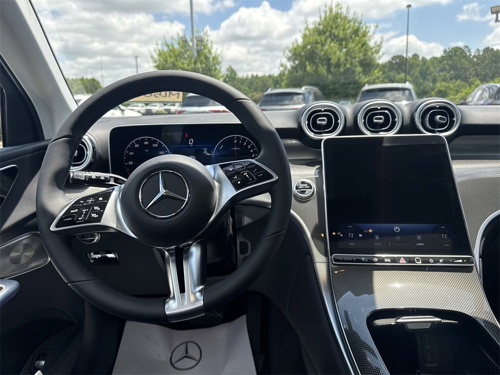 New 2025 Mercedes-Benz GLC 350e 4MATIC image 13