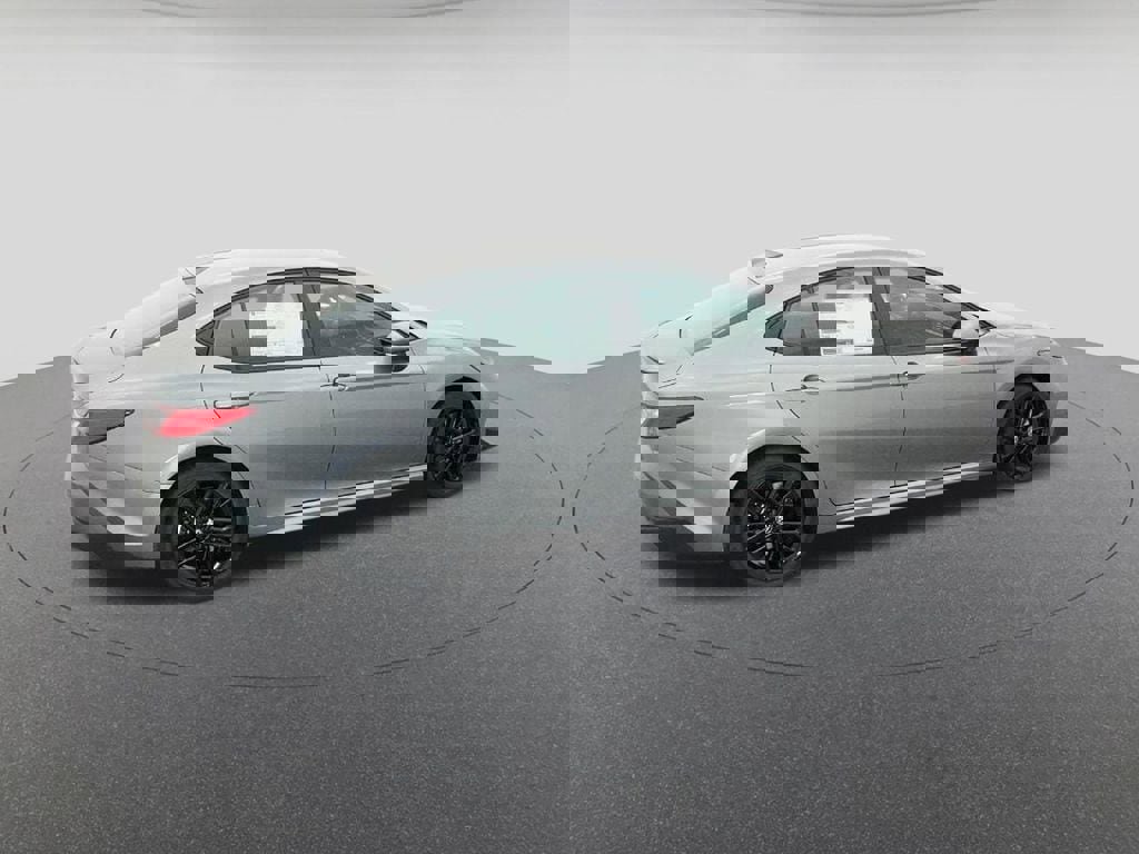 New 2026 Toyota Camry SE image 10