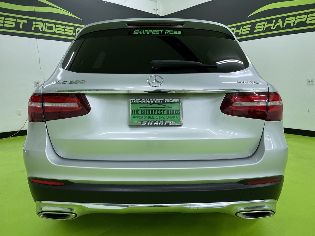 Used 2019 Mercedes-Benz GLC 300 4MATIC w/ Premium Package image 8