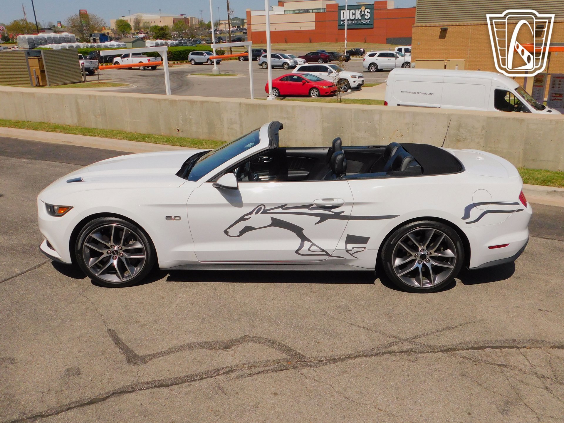 Used 2015 Ford Mustang GT Premium w/ Equipment Group 401A image 9