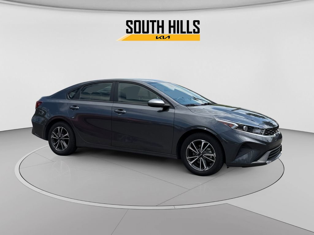 Certified 2023 Kia Forte LXS FWD image 7