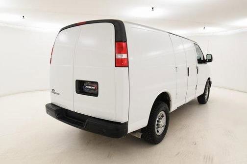 Used 2019 Chevrolet Express 2500 w/ Driver Convenience Package image 3