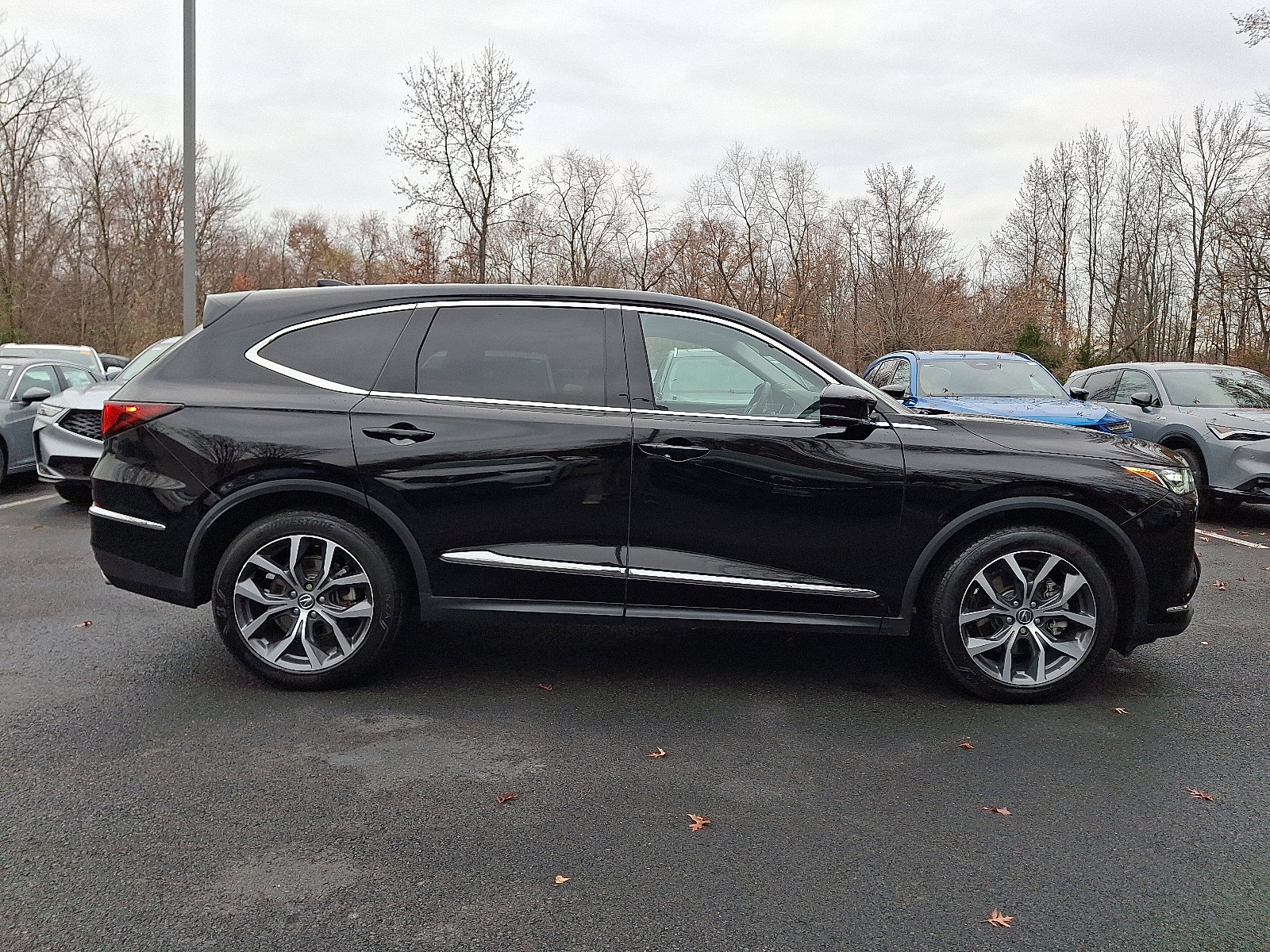 Certified 2023 Acura MDX w/ Technology Package image 7