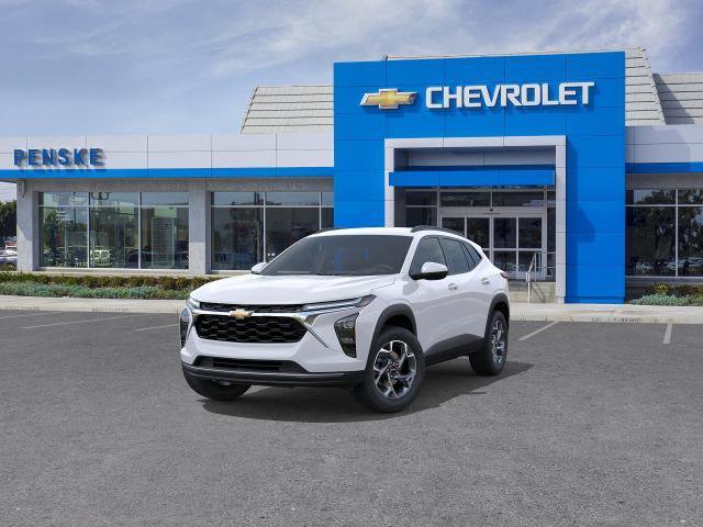 New 2026 Chevrolet Trax LT w/ LT Convenience Package FWD image 8