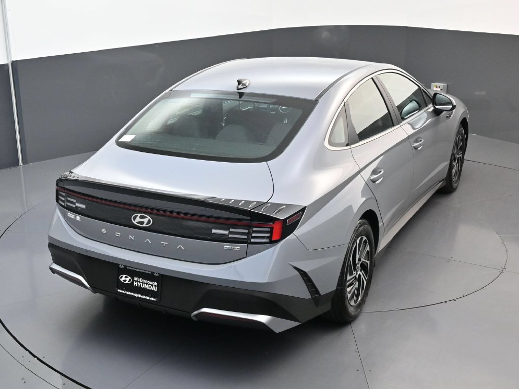 Certified 2026 Hyundai Sonata Blue FWD image 17