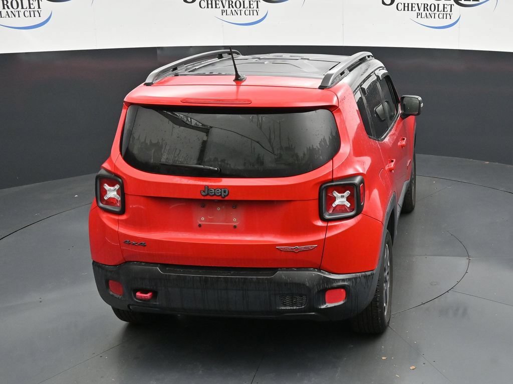 Used 2015 Jeep Renegade Trailhawk w/ Premium Leather Group AWD/4WD image 23