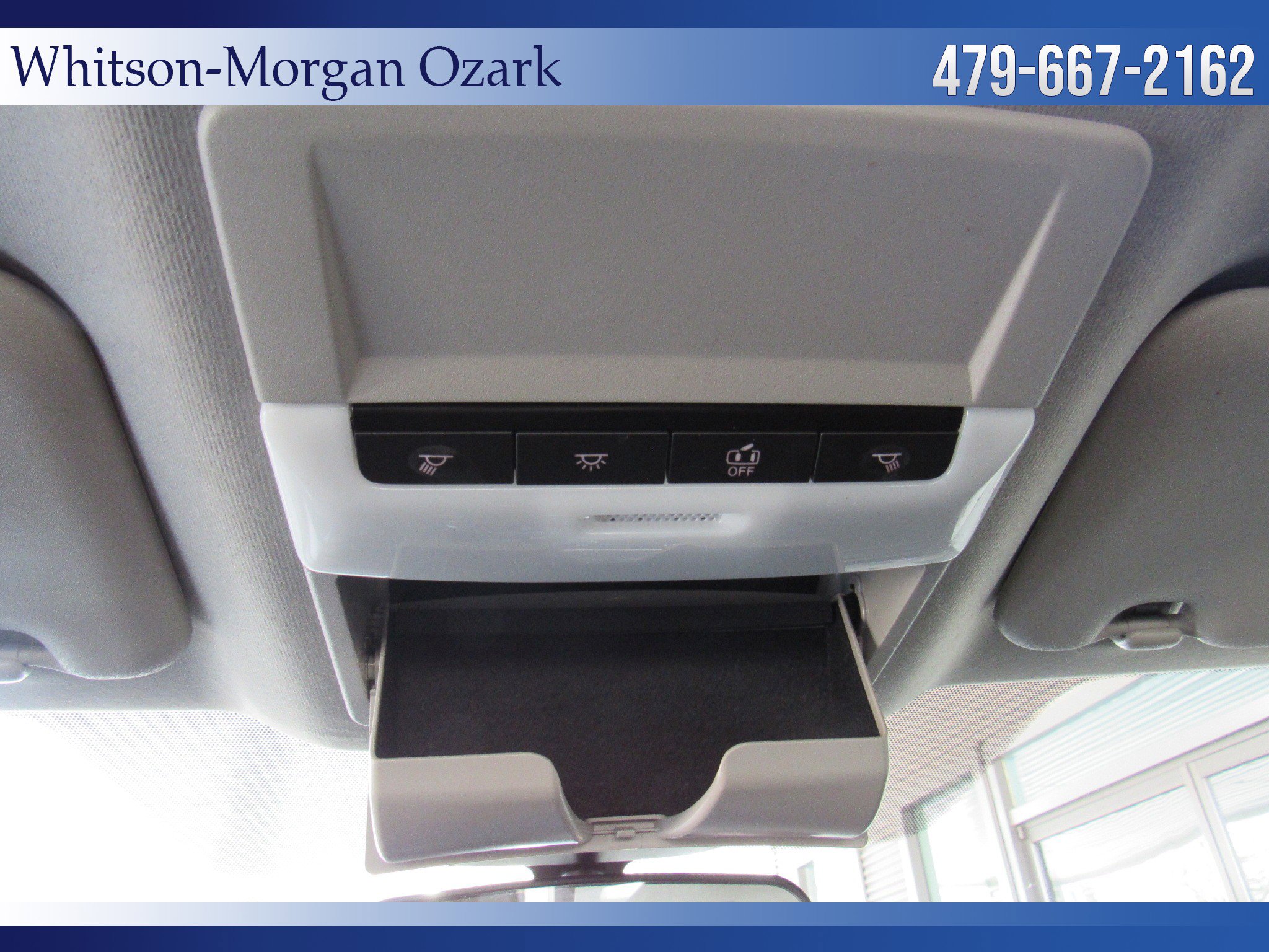 Used 2025 Nissan Sentra SV w/ Trunk Package image 44