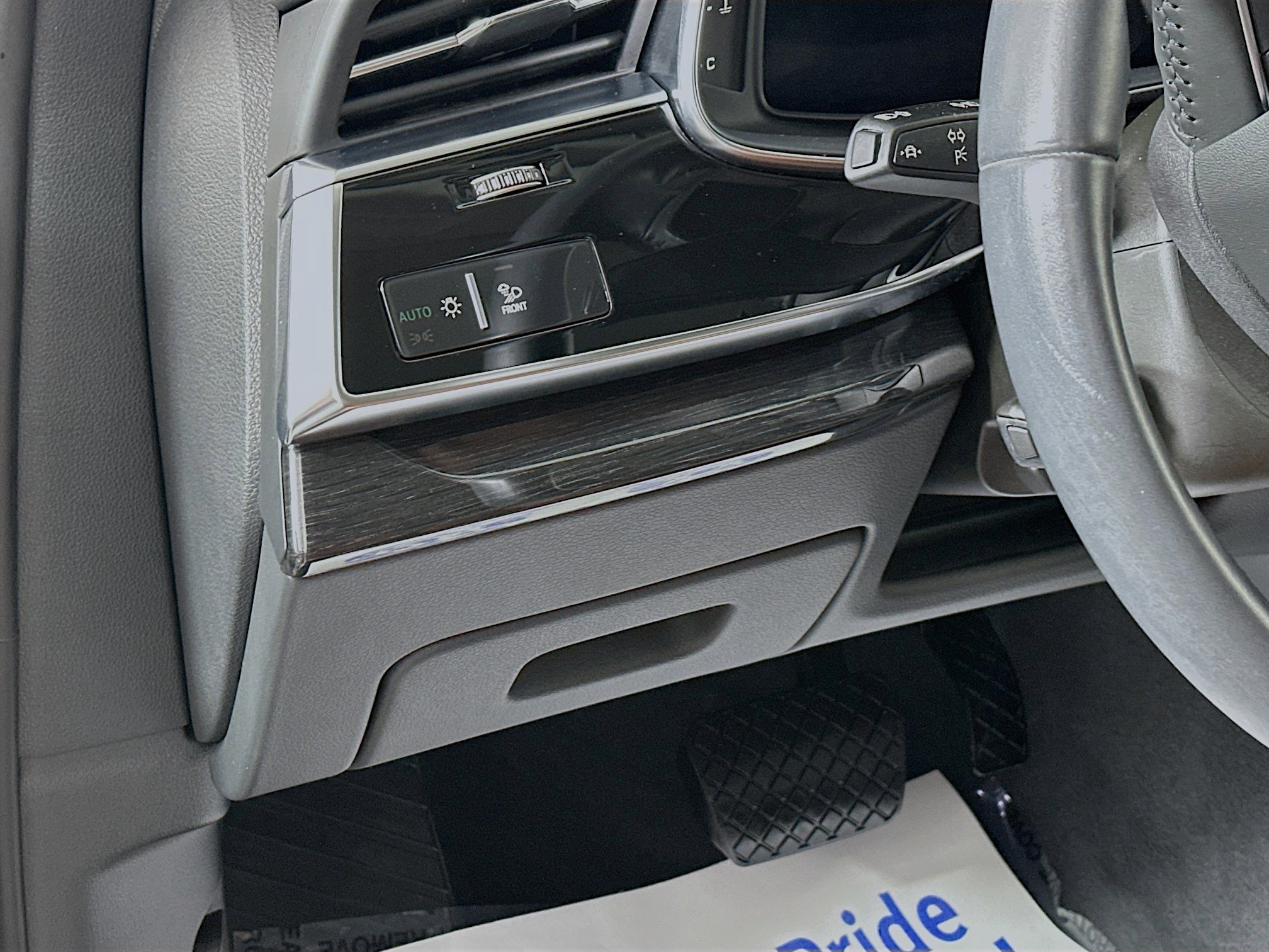 Used 2020 Audi Q7 3.0T Prestige image 10