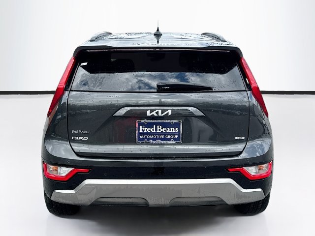 Used 2023 Kia Niro EX Touring FWD image 6