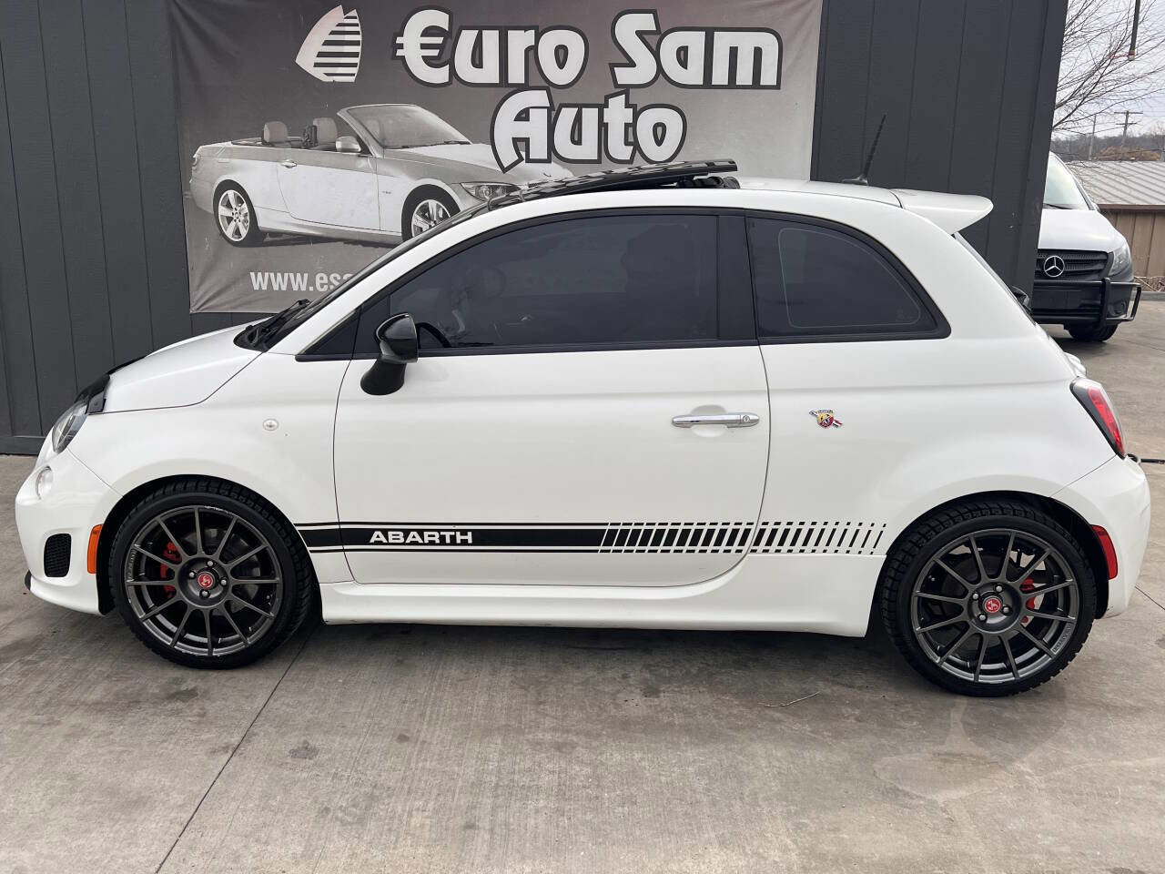 Used 2014 FIAT 500 Abarth w/ Comfort/Convenience Group image 7