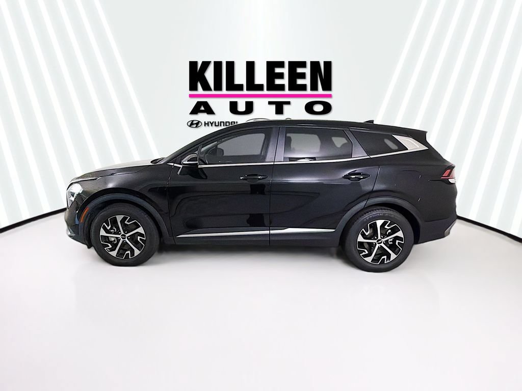 Used 2023 Kia Sportage EX FWD image 3