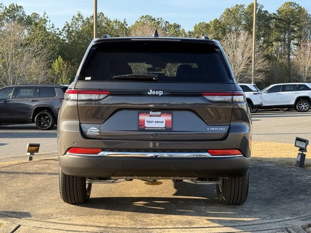 New 2025 Jeep Grand Cherokee Laredo X image 6
