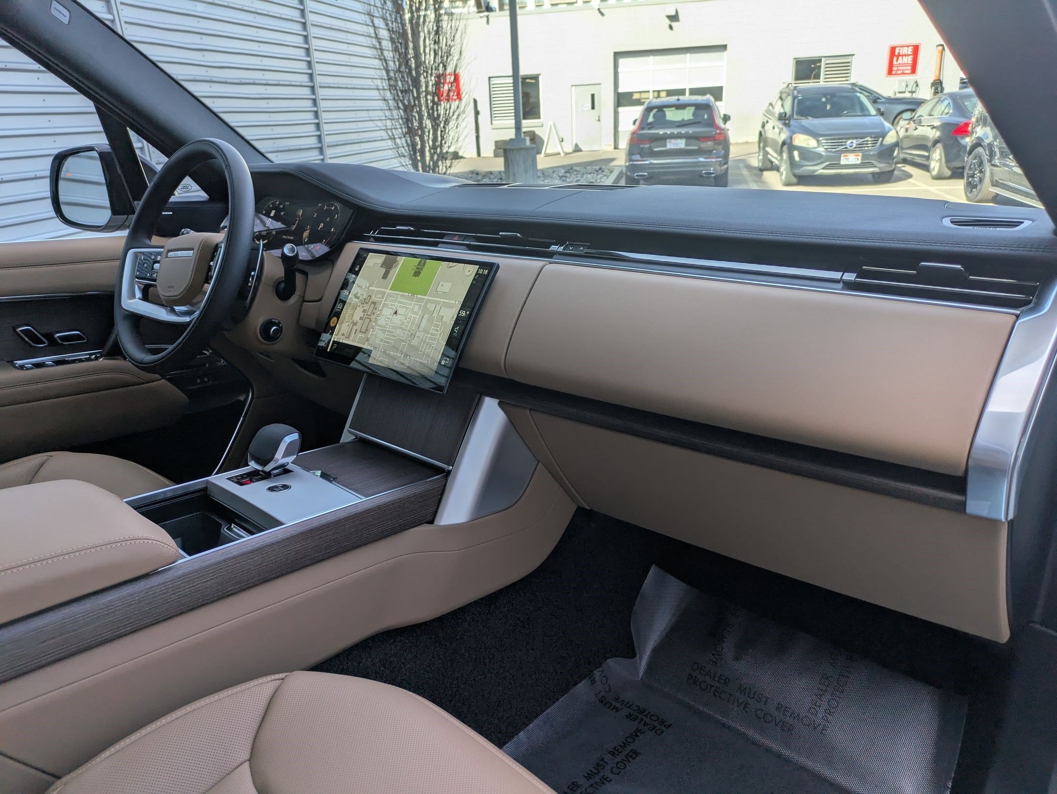 New 2026 Land Rover Range Rover SE AWD/4WD image 33