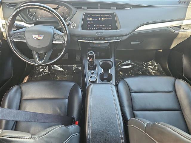 Used 2023 Cadillac XT4 Premium Luxury image 18