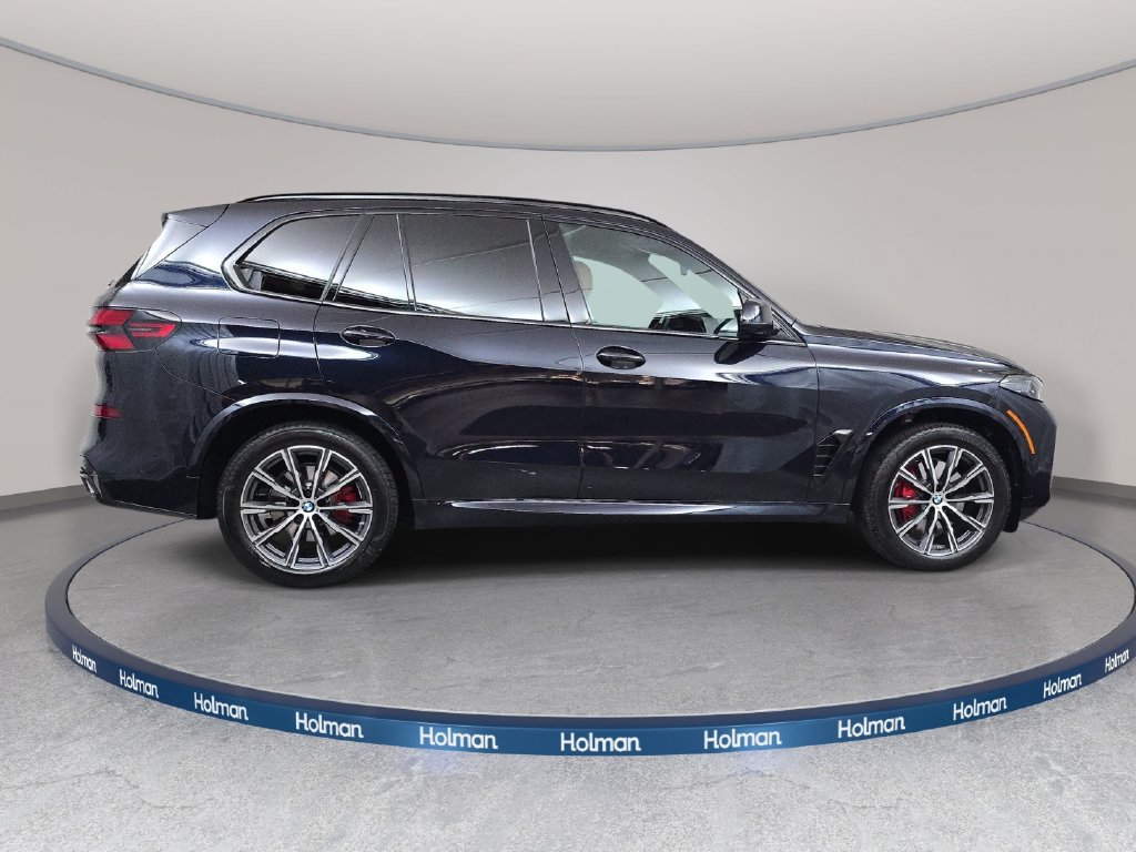 Used 2026 BMW X5 xDrive40i w/ M Sport Package AWD/4WD image 5