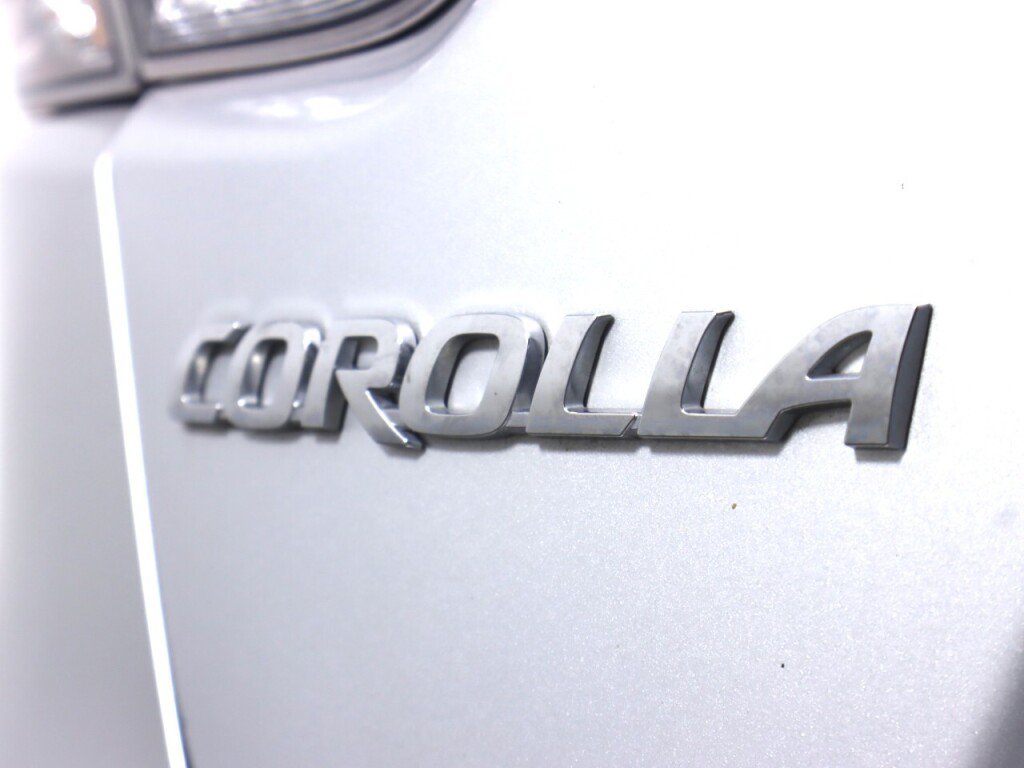 Used 2022 Toyota Corolla LE FWD image 33