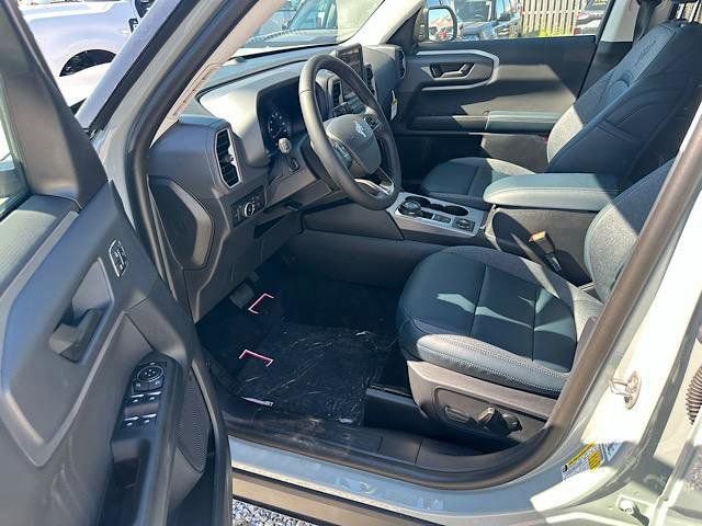 New 2024 Ford Bronco Sport Outer Banks image 9