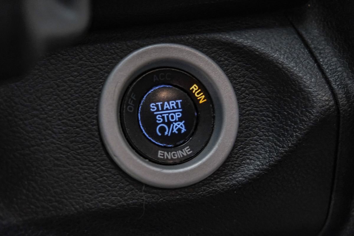 Used 2016 RAM 3500 Laramie image 21