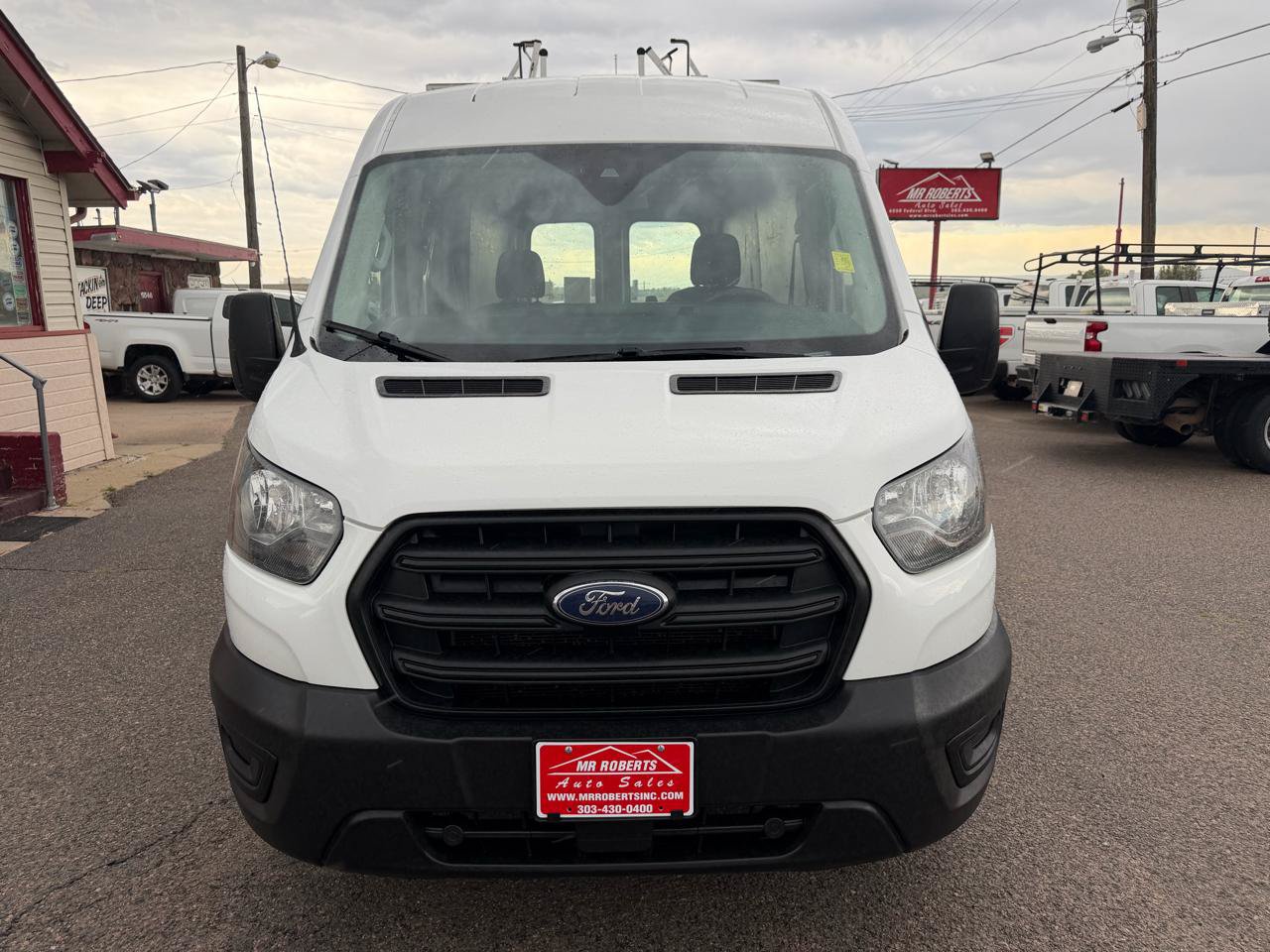 Used 2020 Ford Transit 250 Medium Roof AWD w/ Interior Upgrade Package image 3
