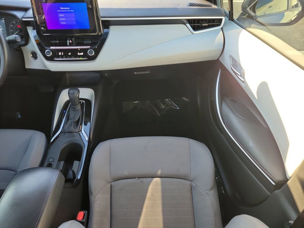 Used 2025 Toyota Corolla SE image 13