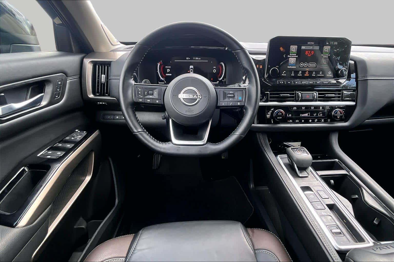 Used 2025 Nissan Pathfinder Platinum w/ Cargo Package FWD image 6