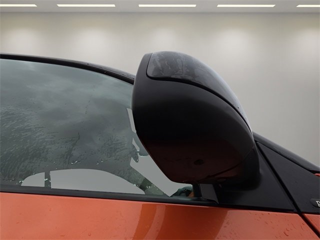 Used 2016 smart fortwo passion image 17