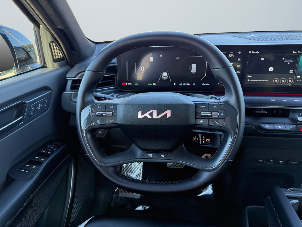 Used 2024 Kia EV9 GT-Line AWD/4WD image 12