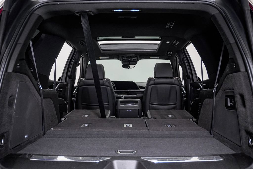 Used 2023 Cadillac Escalade Sport w/ Touring Package image 32