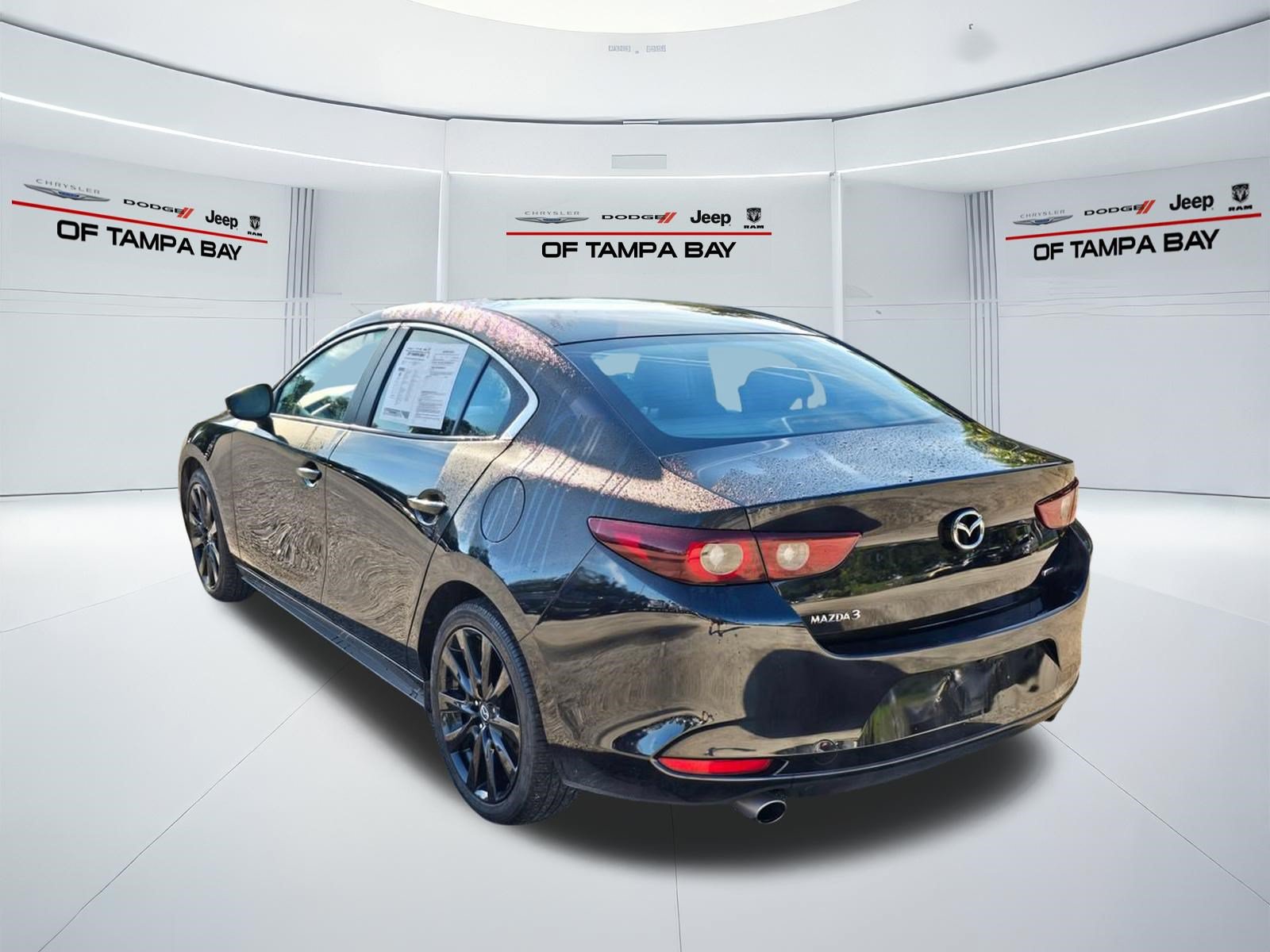 Used 2025 MAZDA MAZDA3 s FWD image 4