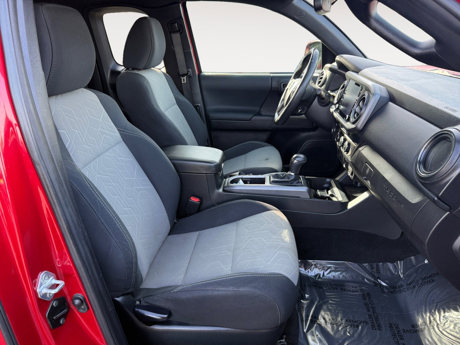 Used 2022 Toyota Tacoma TRD Sport w/ TRD Premium Sport Package image 19