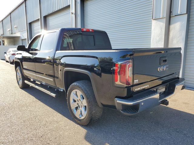 Used 2018 GMC Sierra 1500 SLT w/ SLT Premium Package AWD/4WD image 3