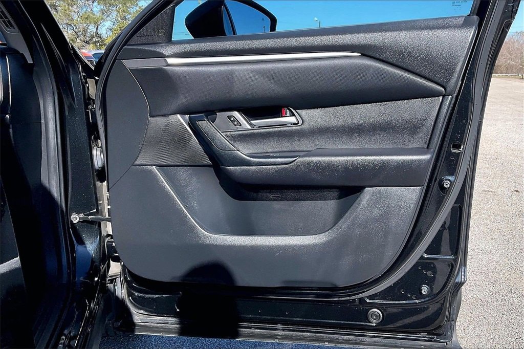 Used 2023 MAZDA CX-50 2.5 S w/ Cargo Package image 29