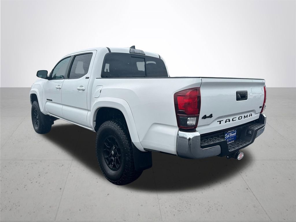 Used 2019 Toyota Tacoma SR5 AWD/4WD image 9