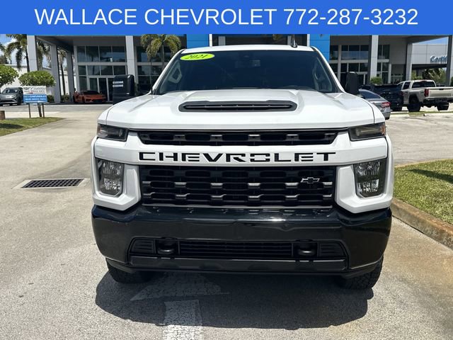 Used 2022 Chevrolet Silverado 2500 Custom w/ Custom Value Package AWD/4WD image 4