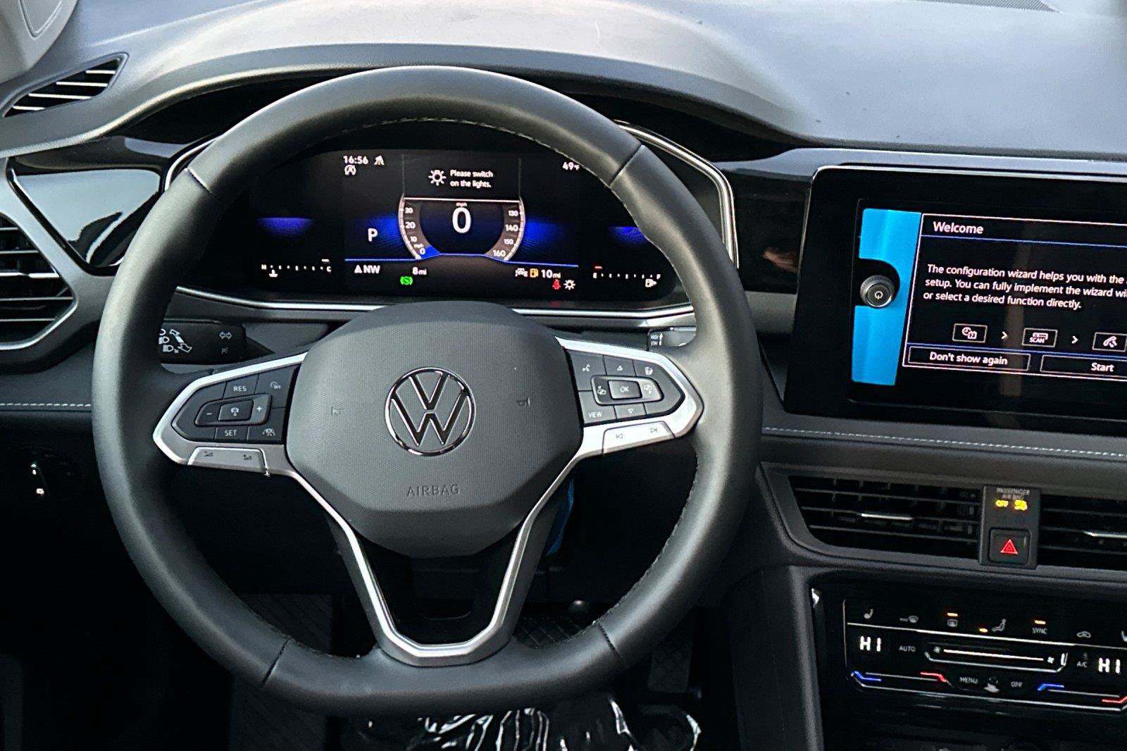 New 2026 Volkswagen Taos SE AWD/4WD image 13