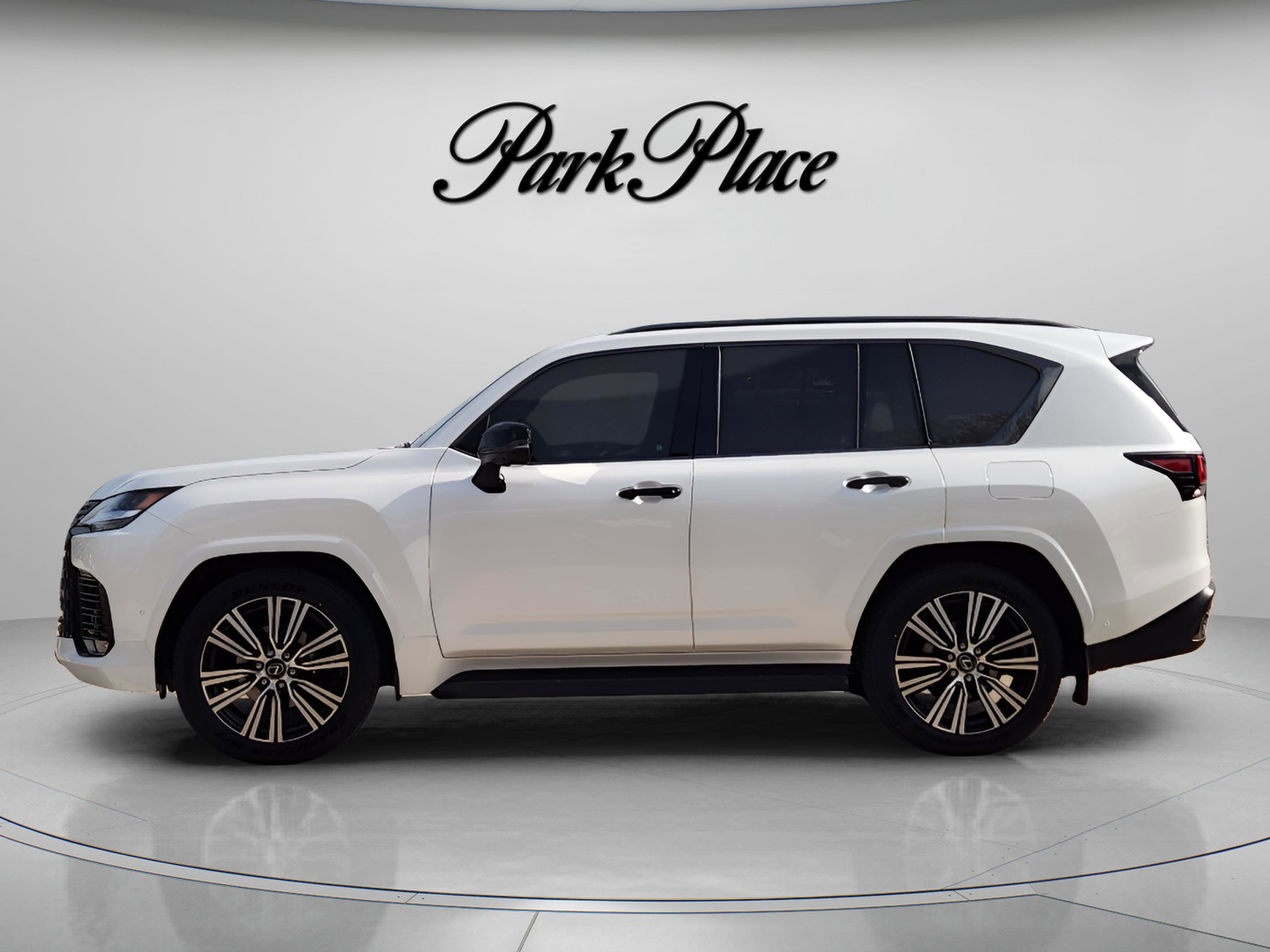 New 2026 Lexus LX 700h Luxury AWD/4WD image 2