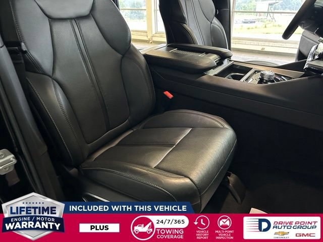 Used 2025 Jeep Wagoneer Series II AWD/4WD image 29