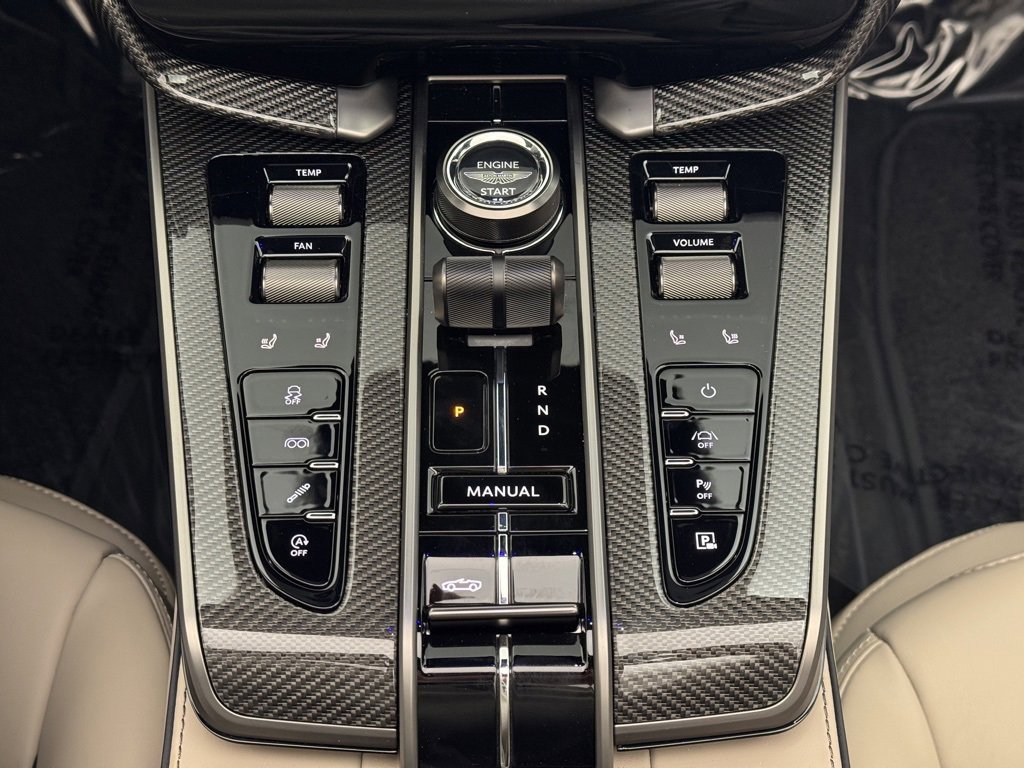 New 2026 Aston Martin Vanquish Convertible image 31