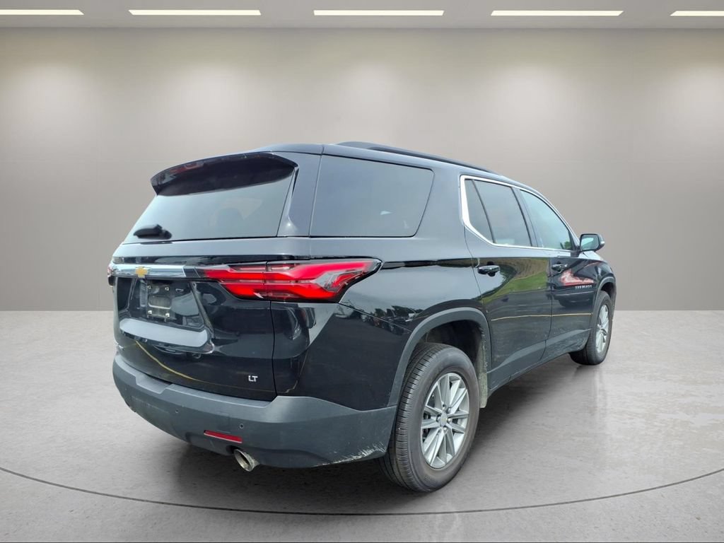 Used 2022 Chevrolet Traverse LT AWD/4WD image 3