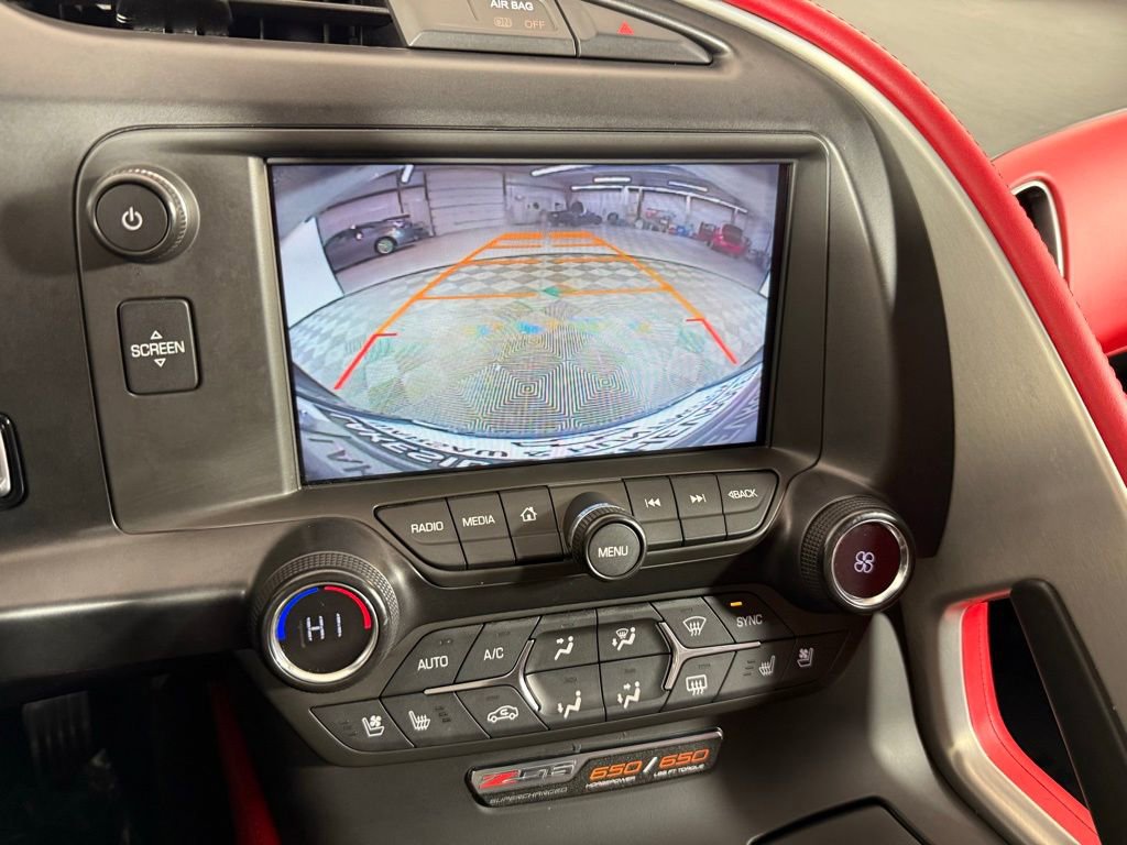 Used 2016 Chevrolet Corvette Z06 w/ 3LZ Preferred Equipment Group image 28