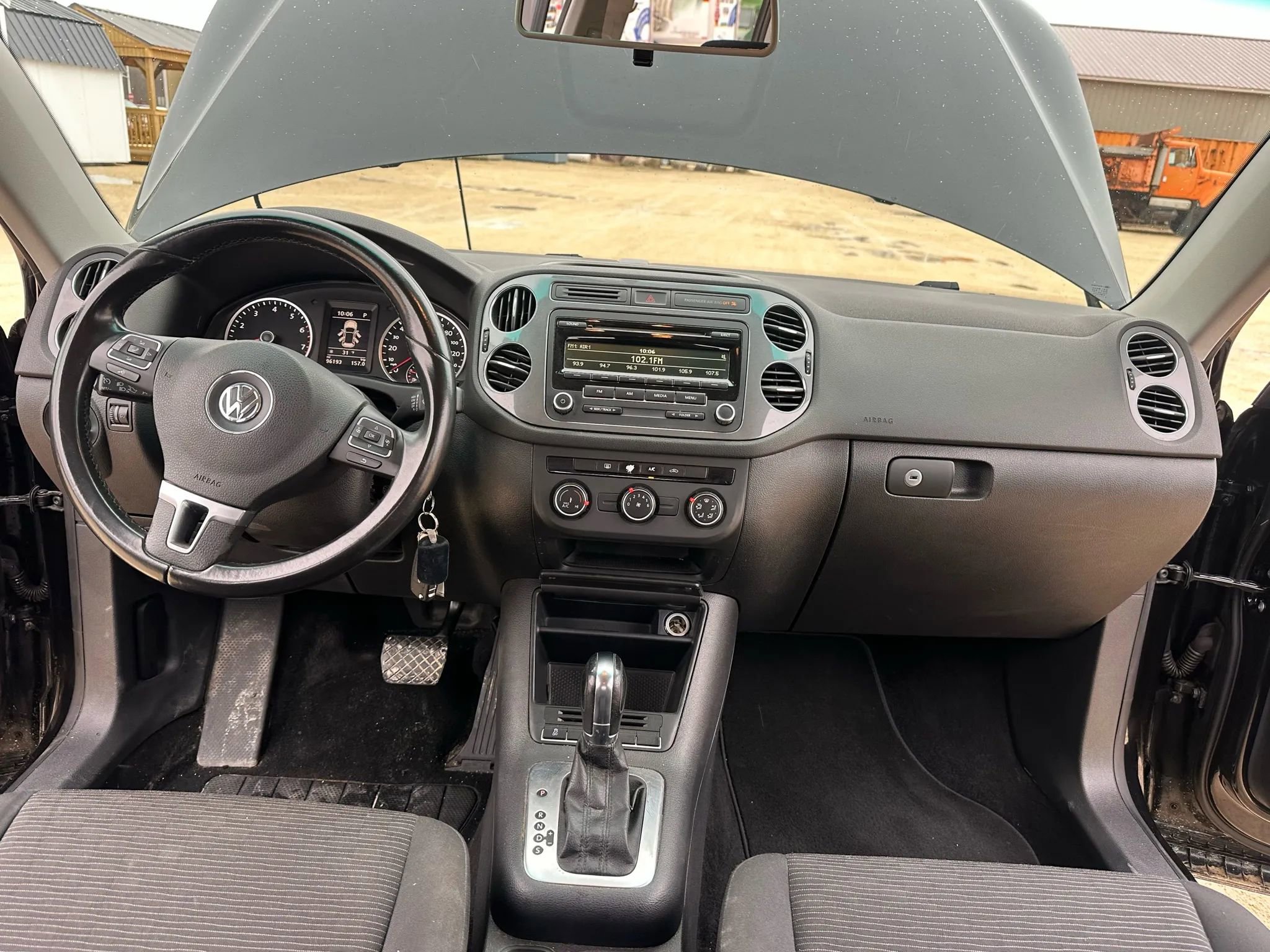 Used 2013 Volkswagen Tiguan S image 15
