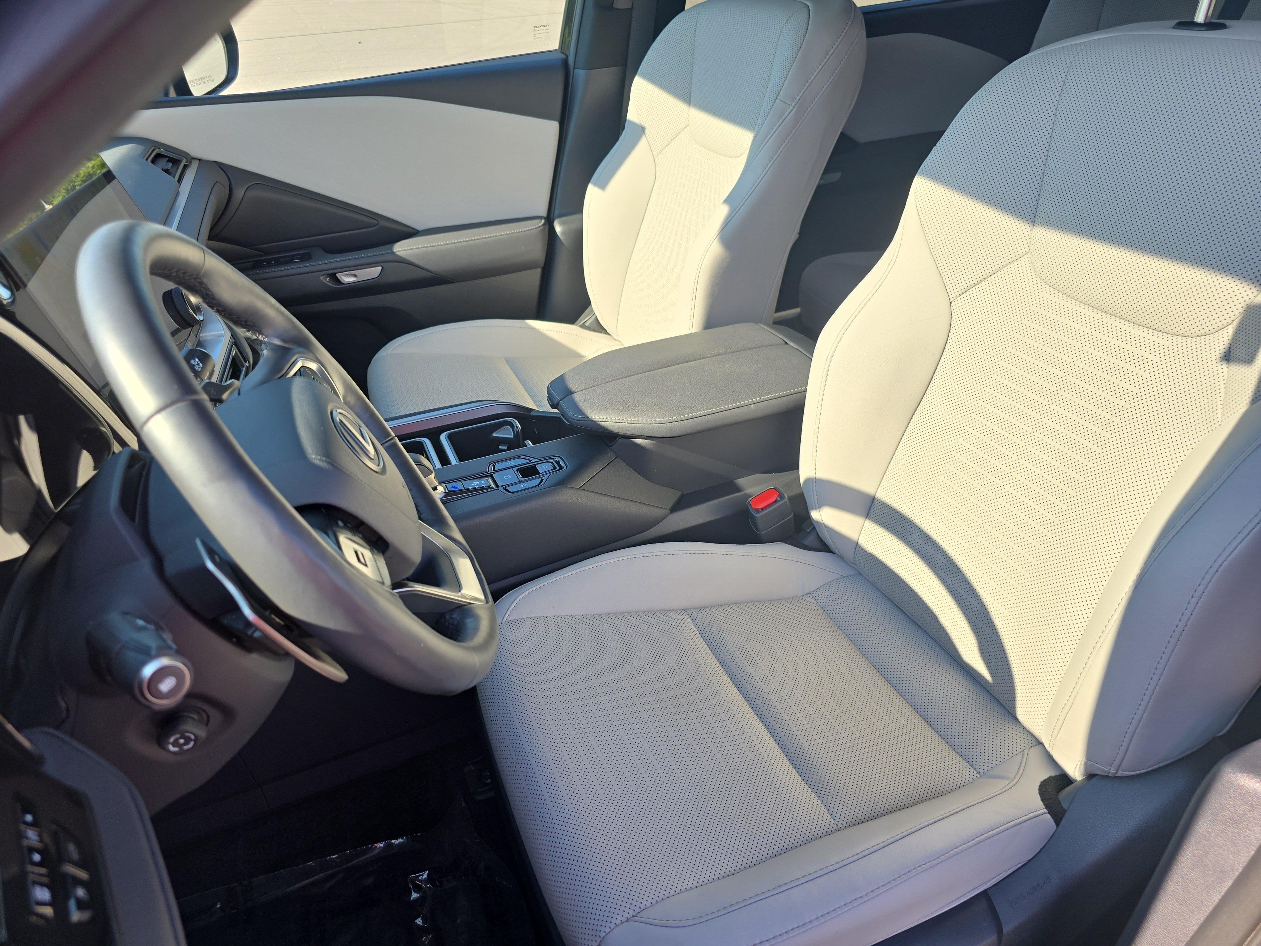 Used 2025 Lexus TX 350 FWD w/ Convenience Package image 15