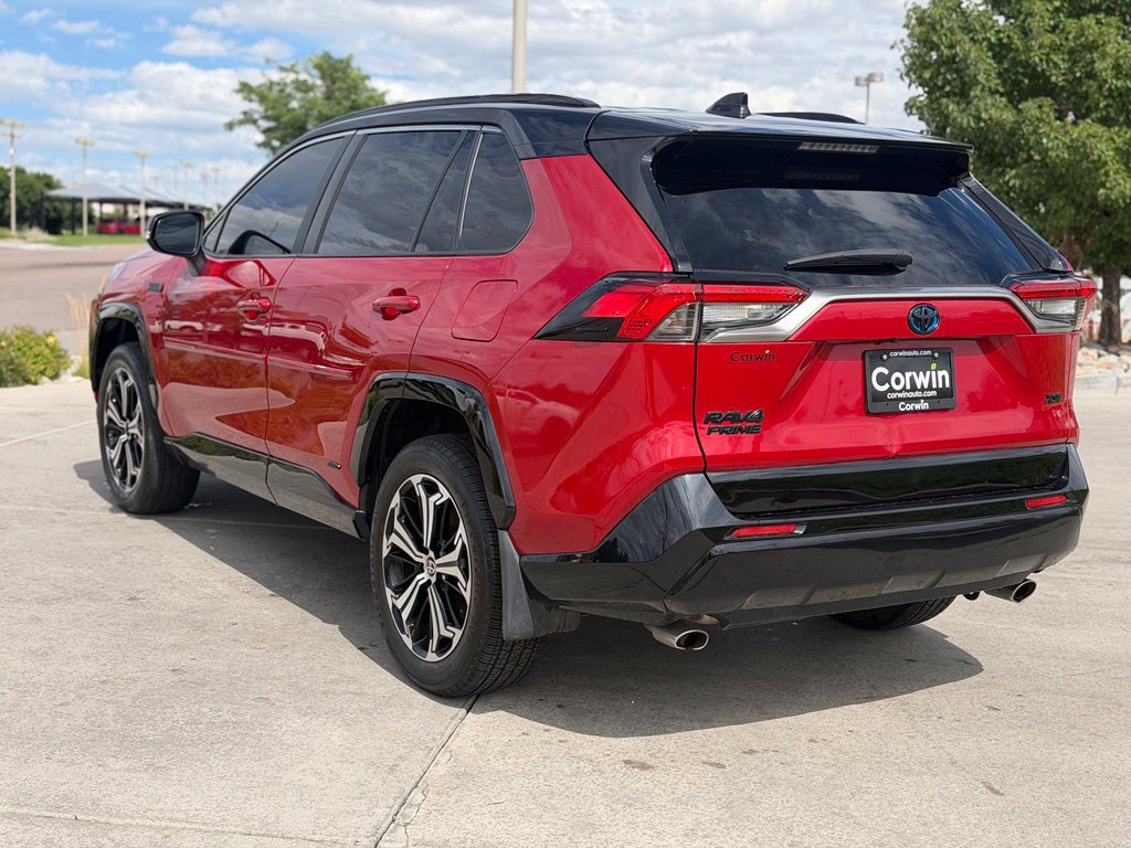 Used 2022 Toyota RAV4 XSE w/ Weather Package AWD/4WD image 6