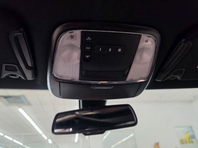Used 2021 Dodge Charger GT w/ Blacktop Package RWD image 31