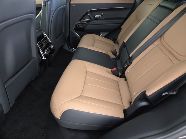 New 2026 Land Rover Range Rover Sport Dynamic SE image 5