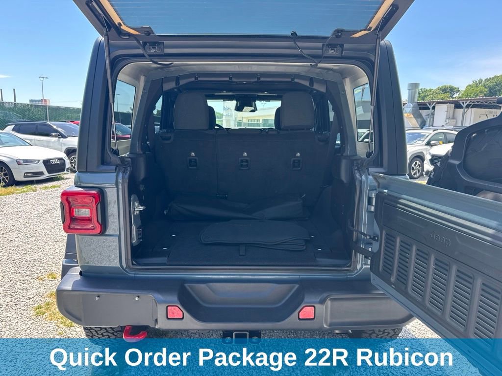 Used 2025 Jeep Wrangler Unlimited Rubicon AWD/4WD image 8