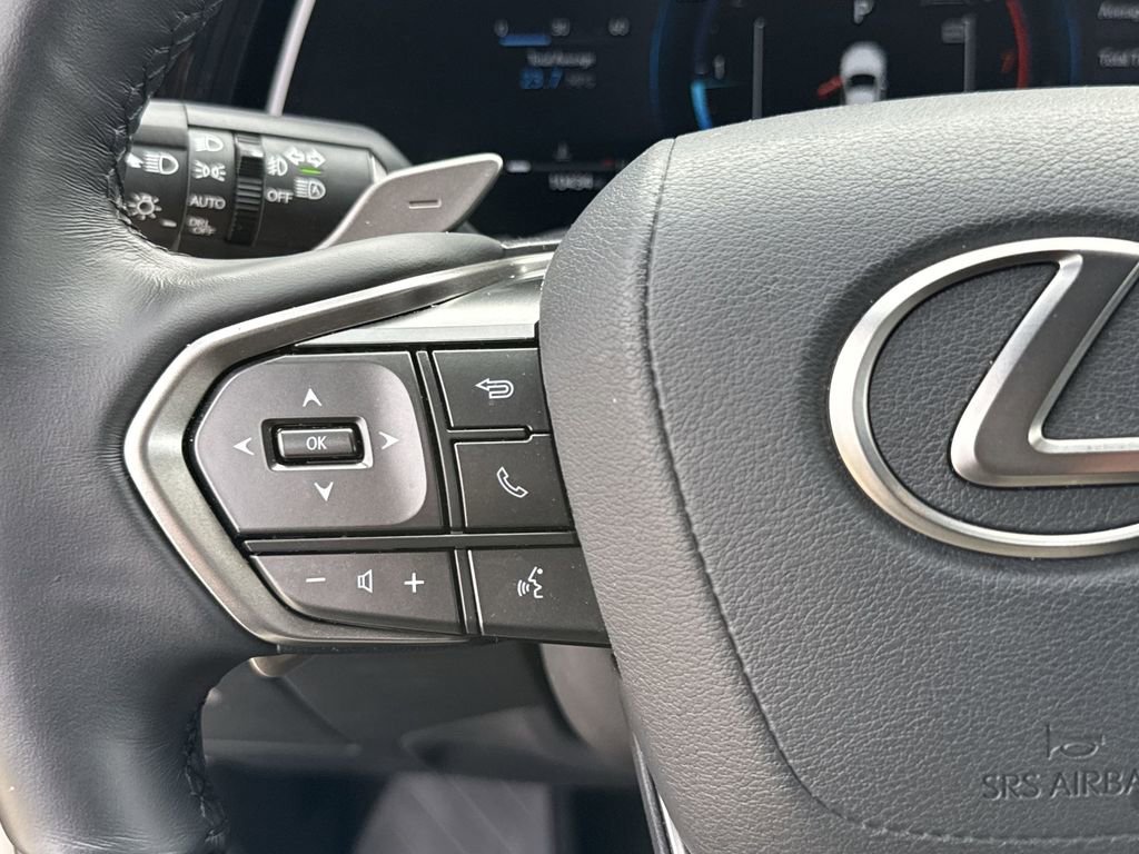 Used 2025 Lexus RX 350 Premium w/ Accessory Package (Z1) image 26