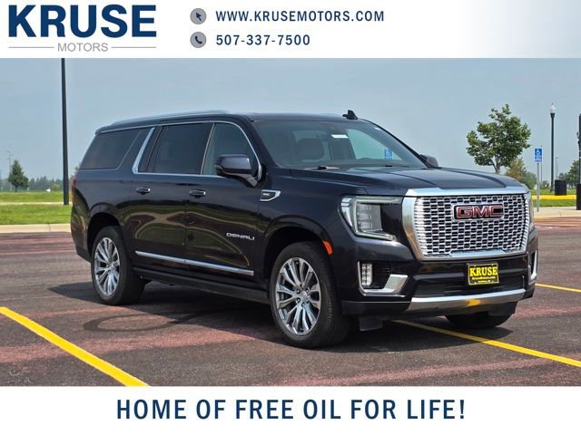 Used 2022 GMC Yukon XL Denali w/ Denali Premium Package