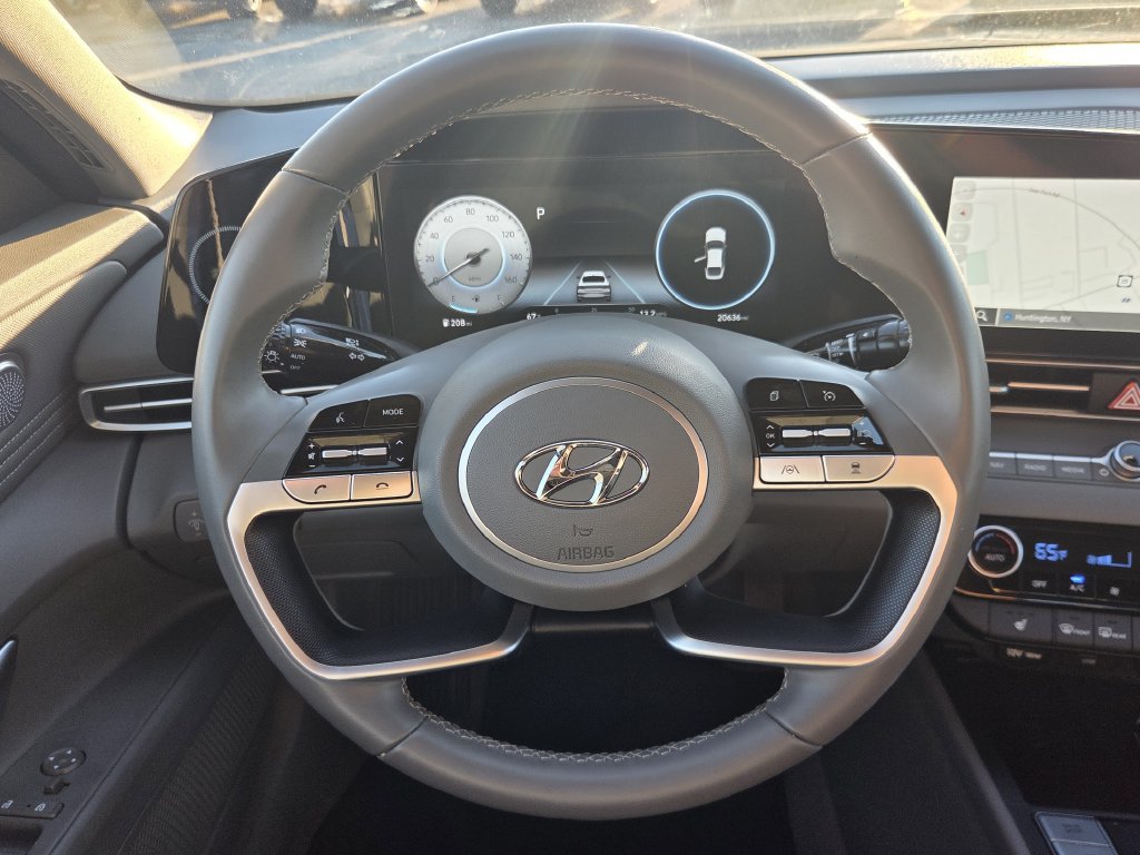 Certified 2023 Hyundai Elantra SEL w/ Convenience Package FWD image 15